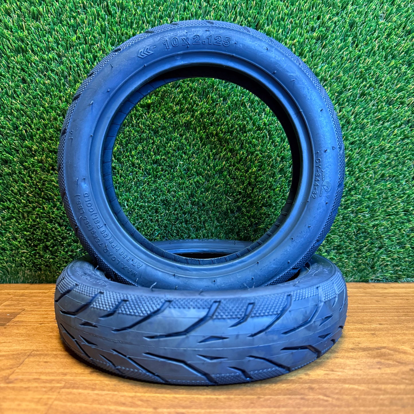 10x2.125-6.5 Road Tyre