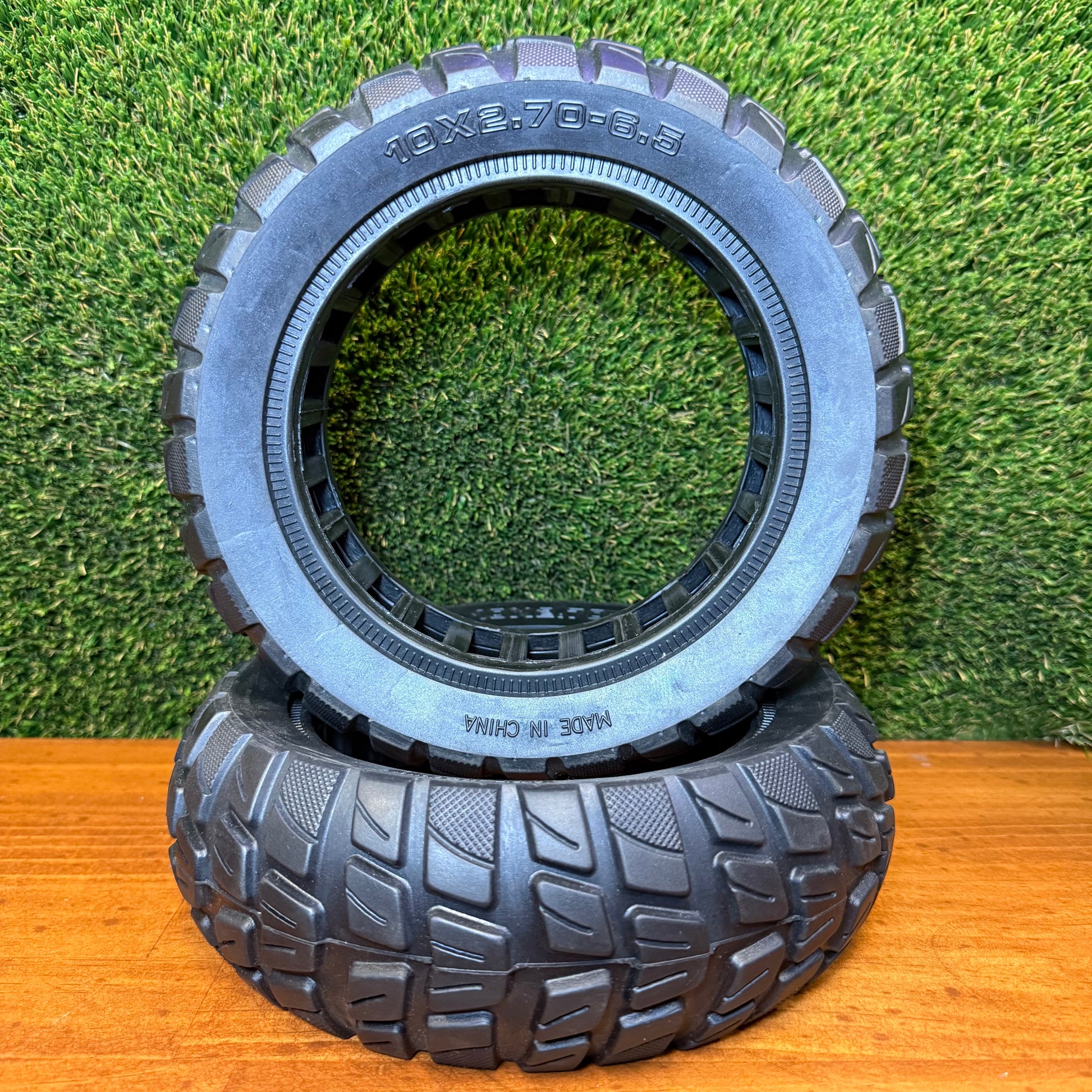 10x2.70-6.5 Solid Tyre (54mm)