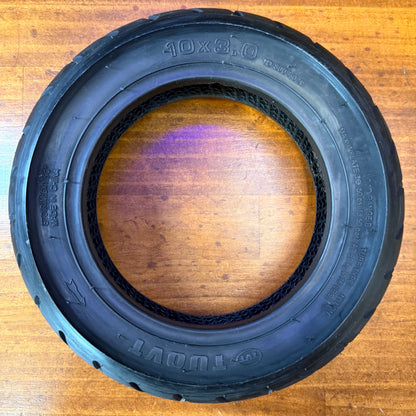 10x3.00 Road Tyre Tuovt Top