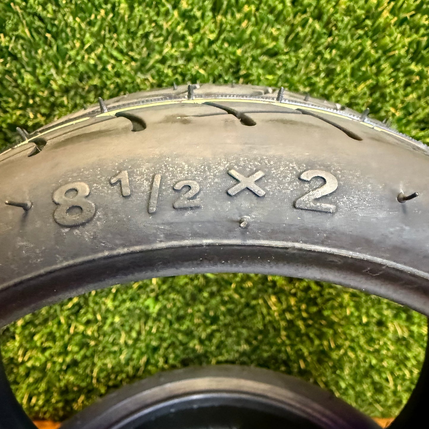 8.5X2 Road Scooter Tyre CST