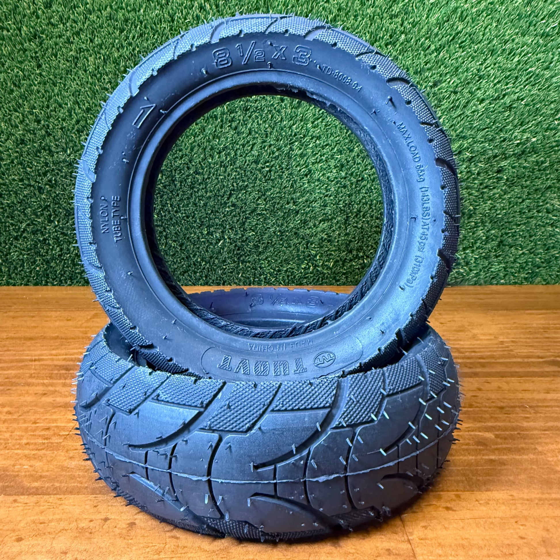 8.5x3.0 Road Tyre