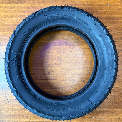 8.5x3.0 Road Tyre Top