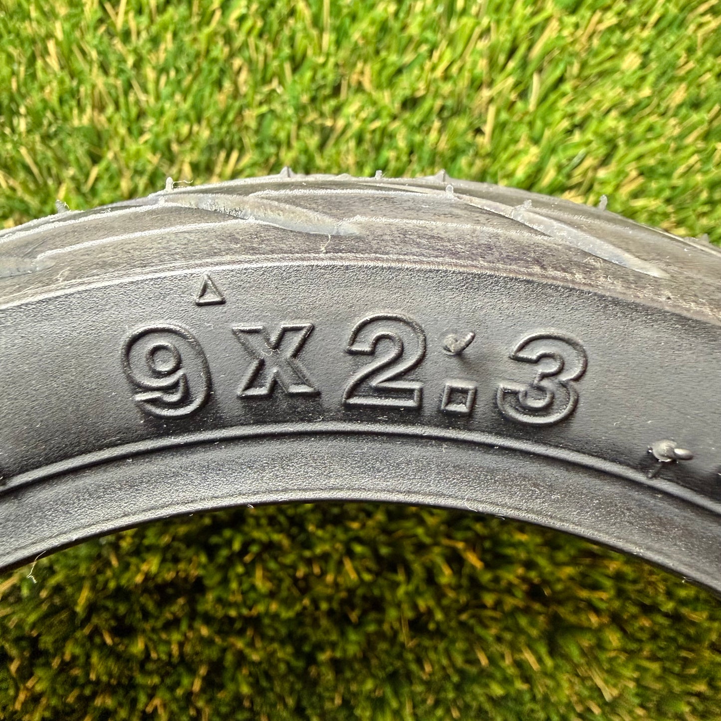 9x2.3 Road Tyre Size