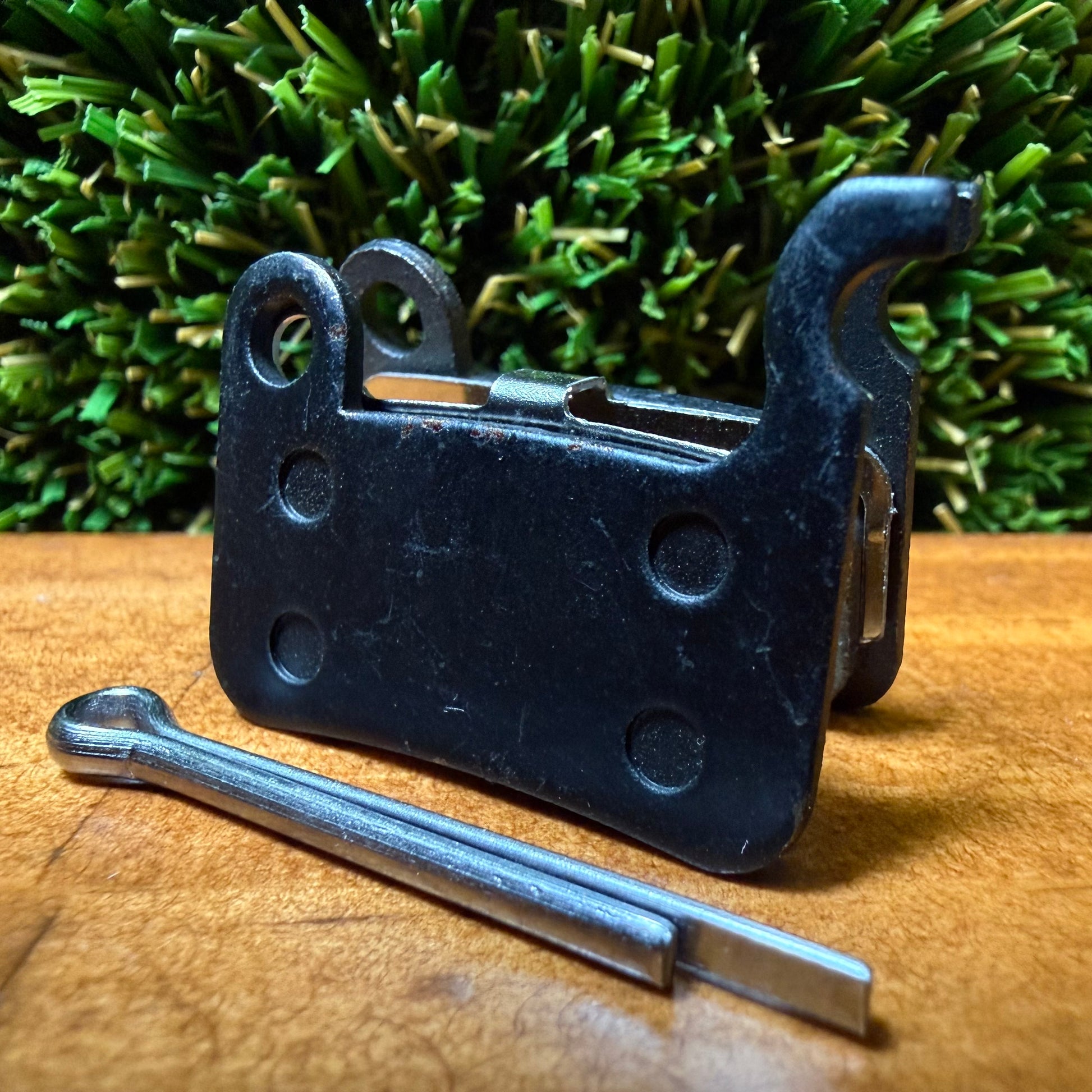 Brake_Pads_-_Rectangle_Hook_32mm_x_26mm_Type_2 Black