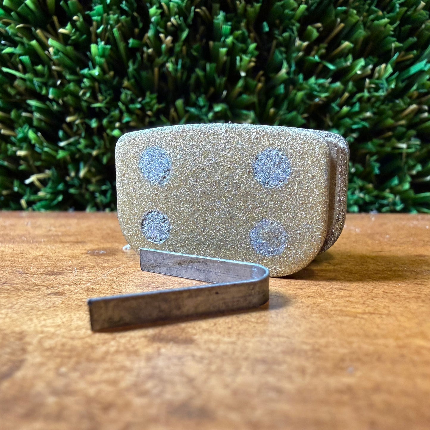 Brake Pads - Rectangle Slotted 27.5mm x 18mm (Type 5) All-Metal (Gold)