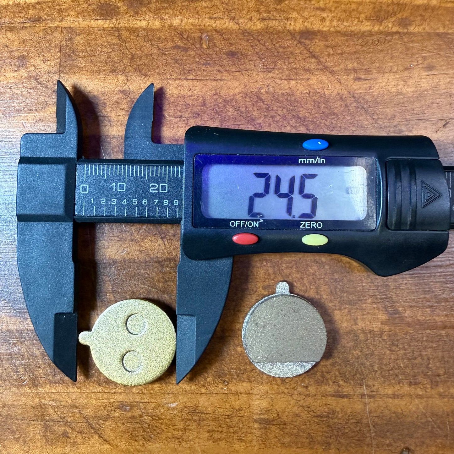 Brake Pads - Round Tail 21.5mm x 24.5mm (Type 11) Height 