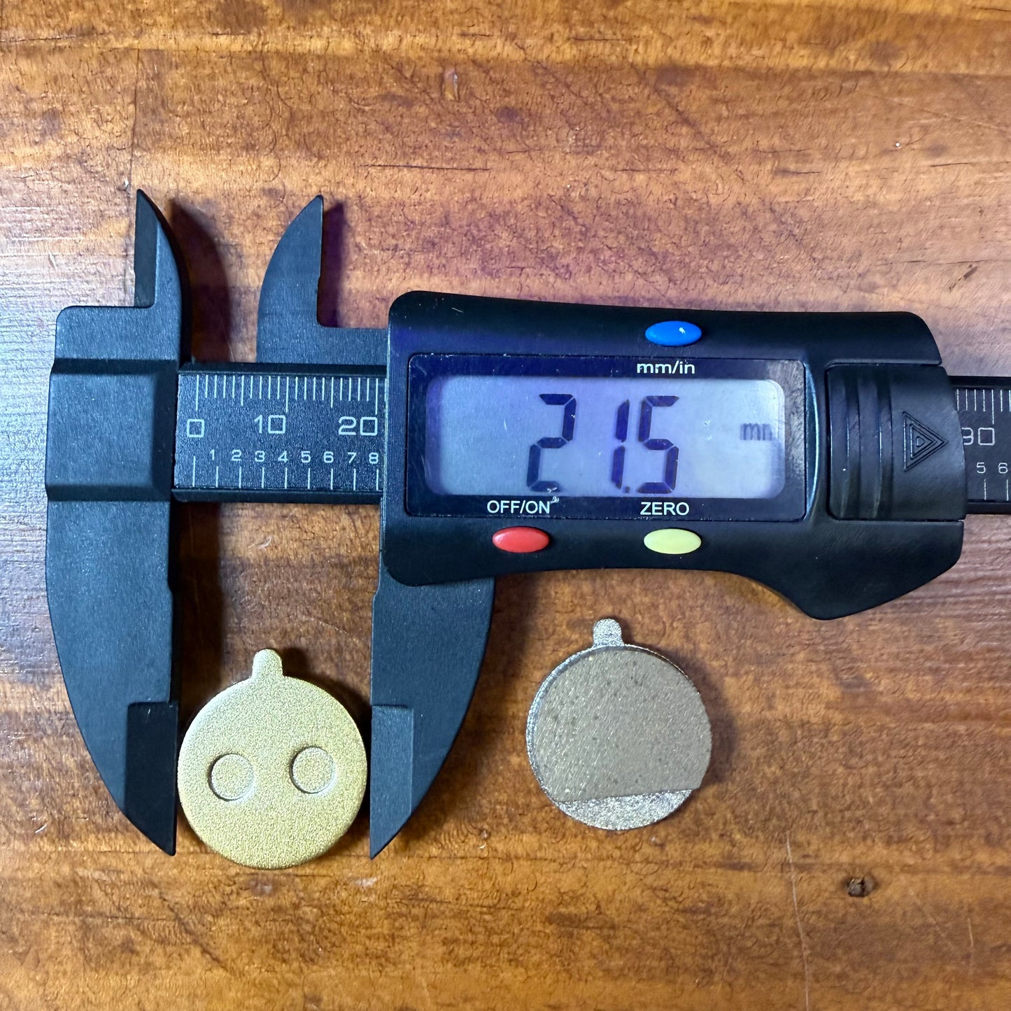 Brake Pads - Round Tail 21.5mm x 24.5mm (Type 11) Width 