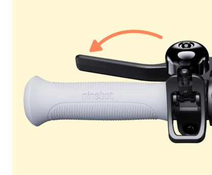 C2 Pro hand-operated brake lever and bell