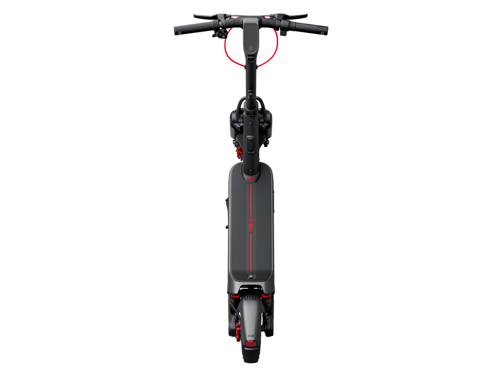 Elevated rear view of the MAX G3 deck, rear wheel and mudguard
